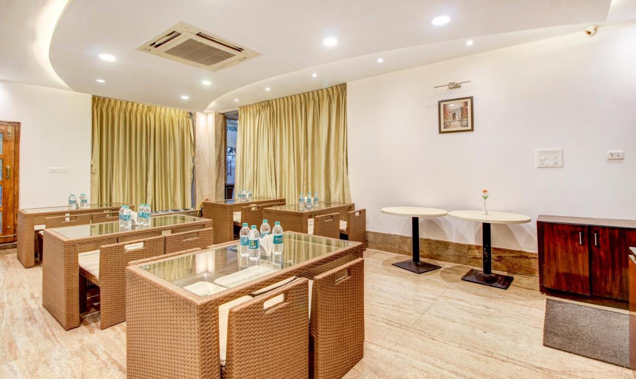 Treebo The Sai Leela Suites R T Nagar بنغالور المظهر الخارجي الصورة