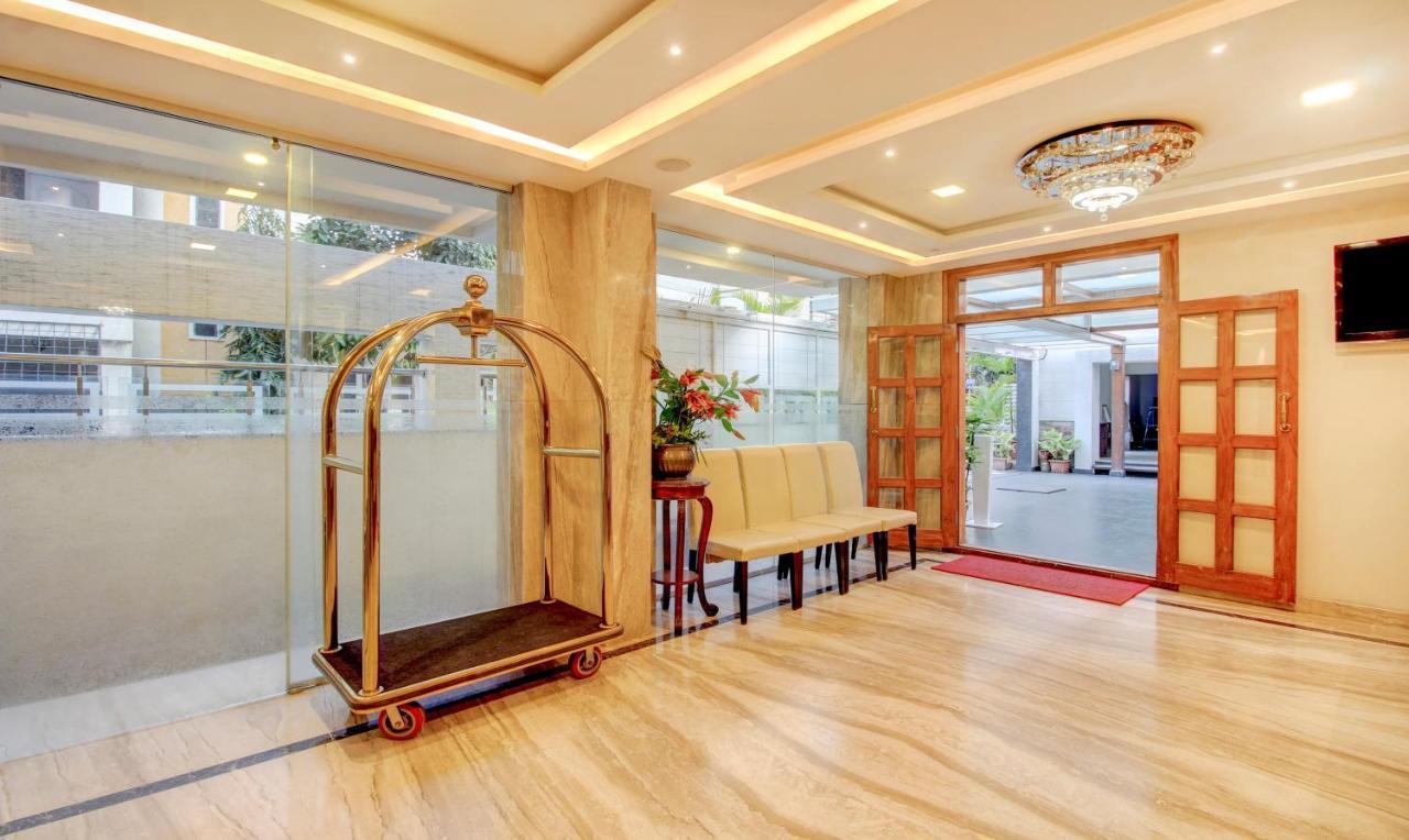 Treebo The Sai Leela Suites R T Nagar بنغالور المظهر الخارجي الصورة