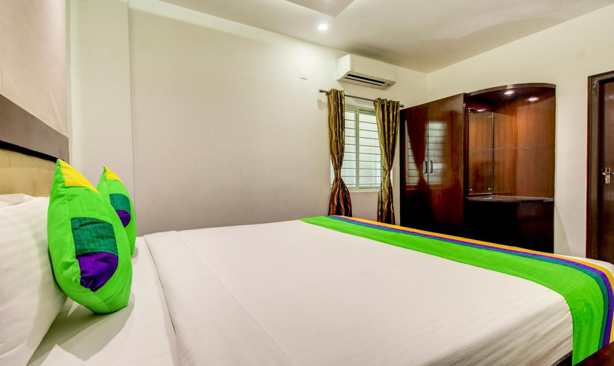 Treebo The Sai Leela Suites R T Nagar بنغالور المظهر الخارجي الصورة