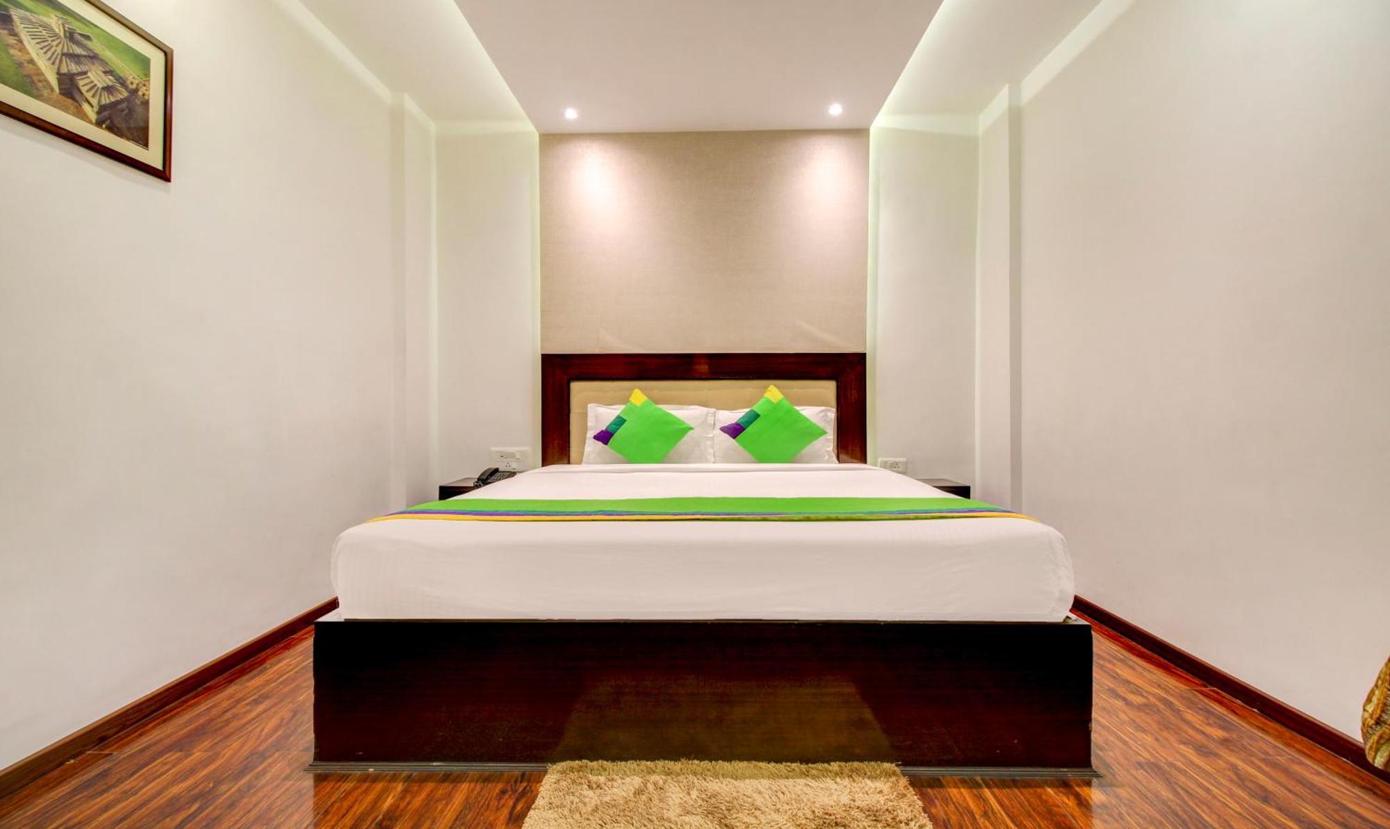 Treebo The Sai Leela Suites R T Nagar بنغالور المظهر الخارجي الصورة