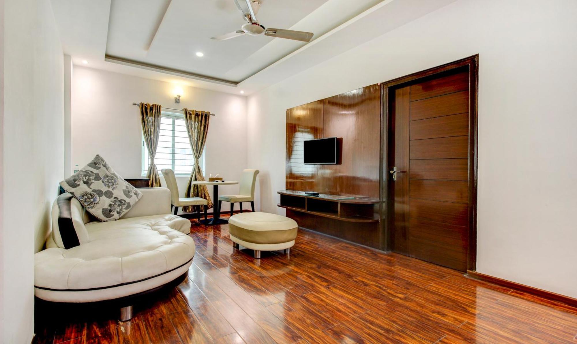 Treebo The Sai Leela Suites R T Nagar بنغالور المظهر الخارجي الصورة