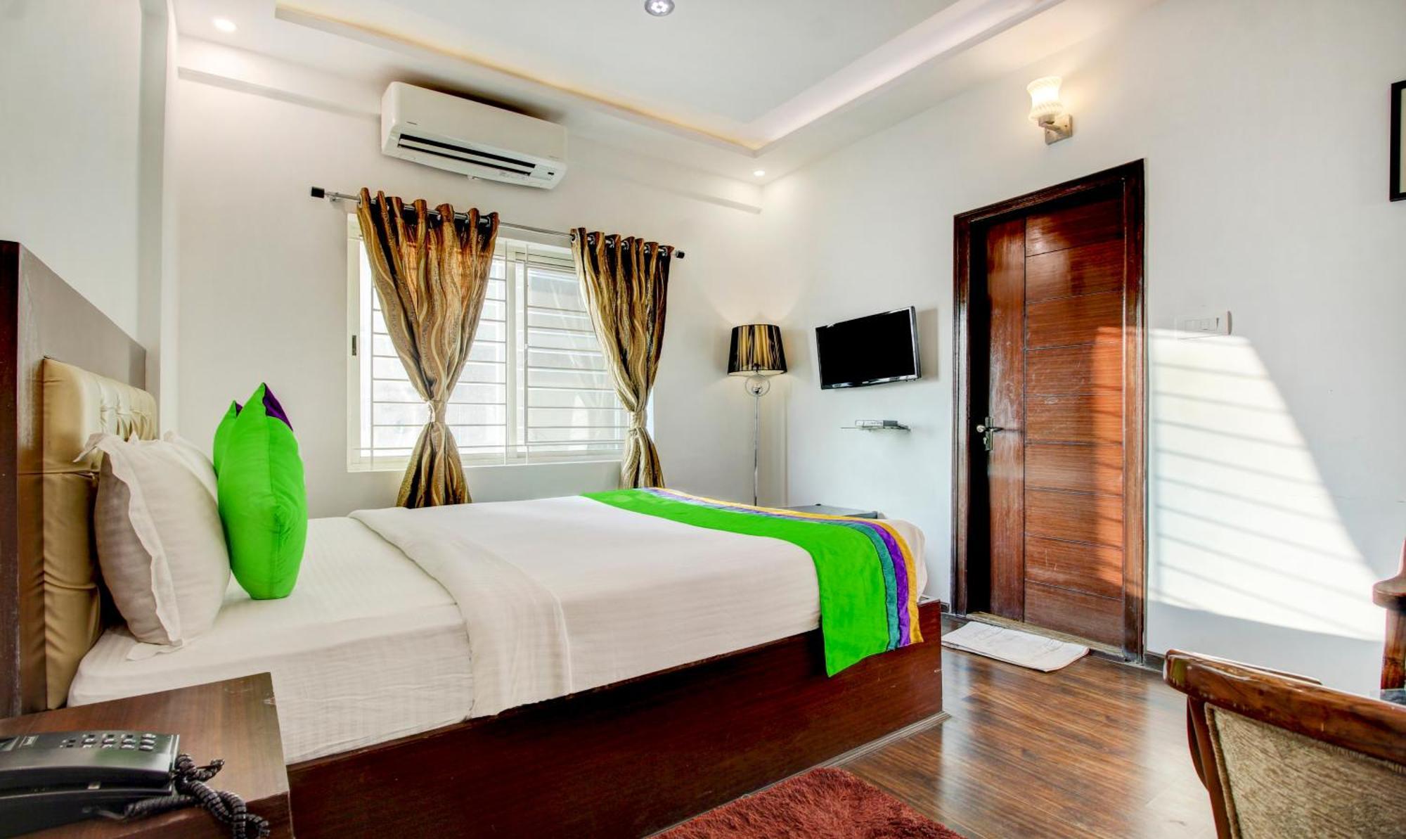 Treebo The Sai Leela Suites R T Nagar بنغالور المظهر الخارجي الصورة
